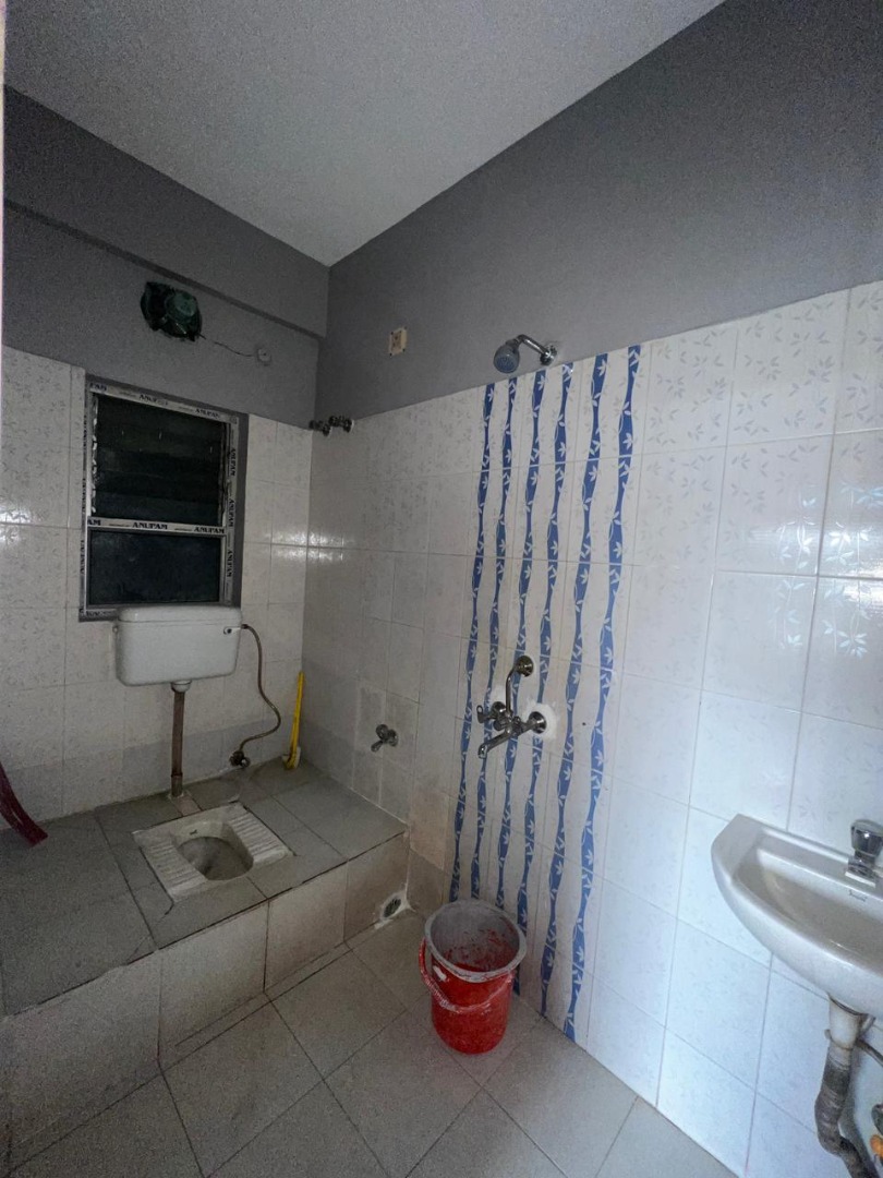 Unfurnished 2bhk in Kahilipara, Guwahati, Assam, India for Rent